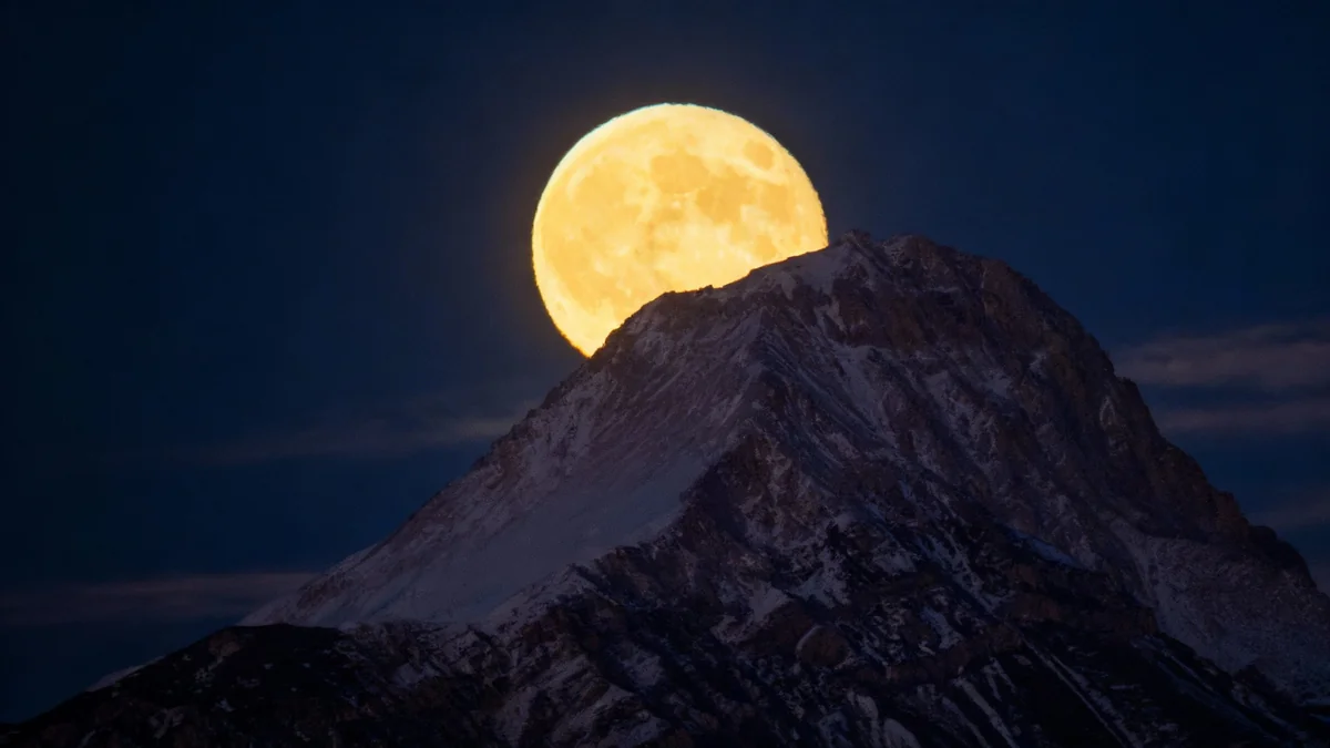 Largest Supermoon of 2025 Arrives This Week