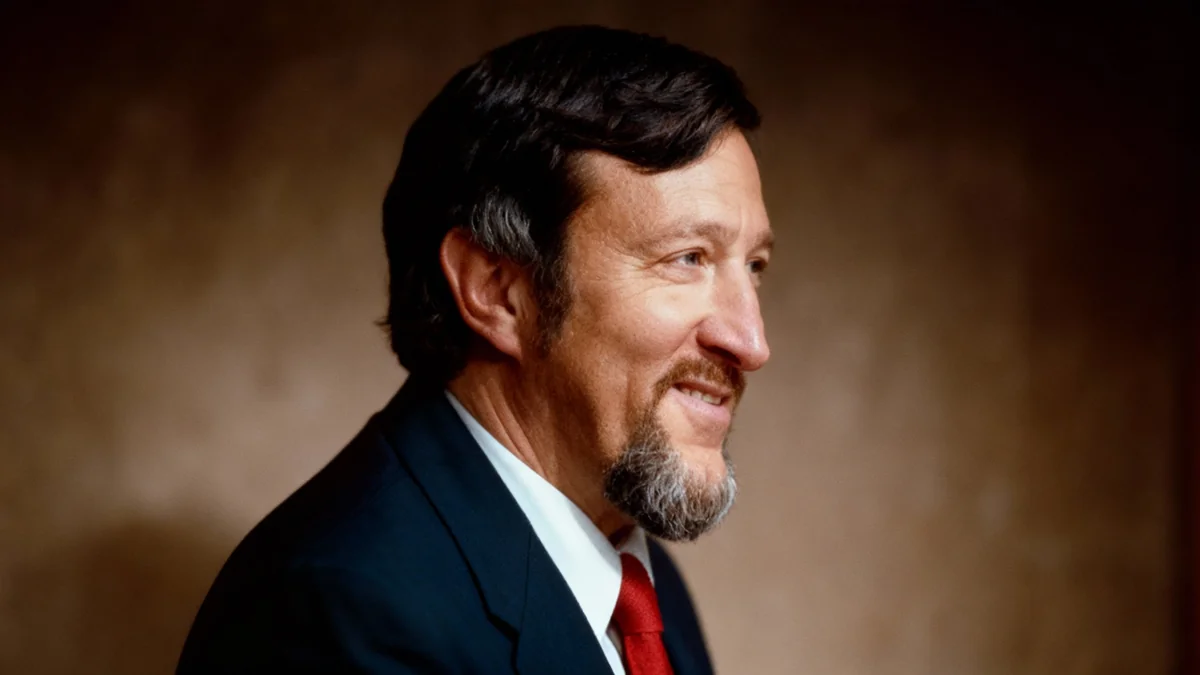 NASA Pioneer Andy Stofan, Former Space Station Head, Dies at 90