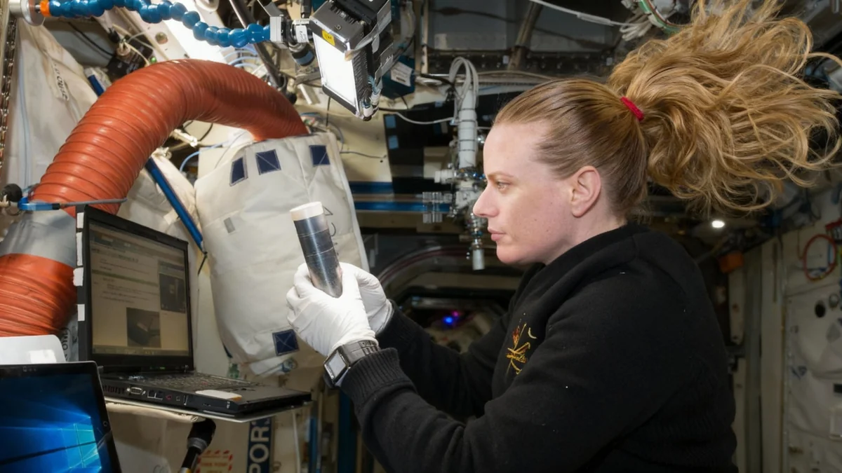 ISS Marks 25 Years of Groundbreaking Science in Orbit