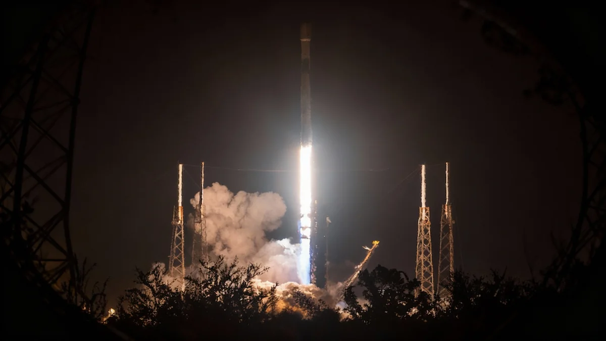 SpaceX Deploys 29 Starlink Satellites from Cape Canaveral
